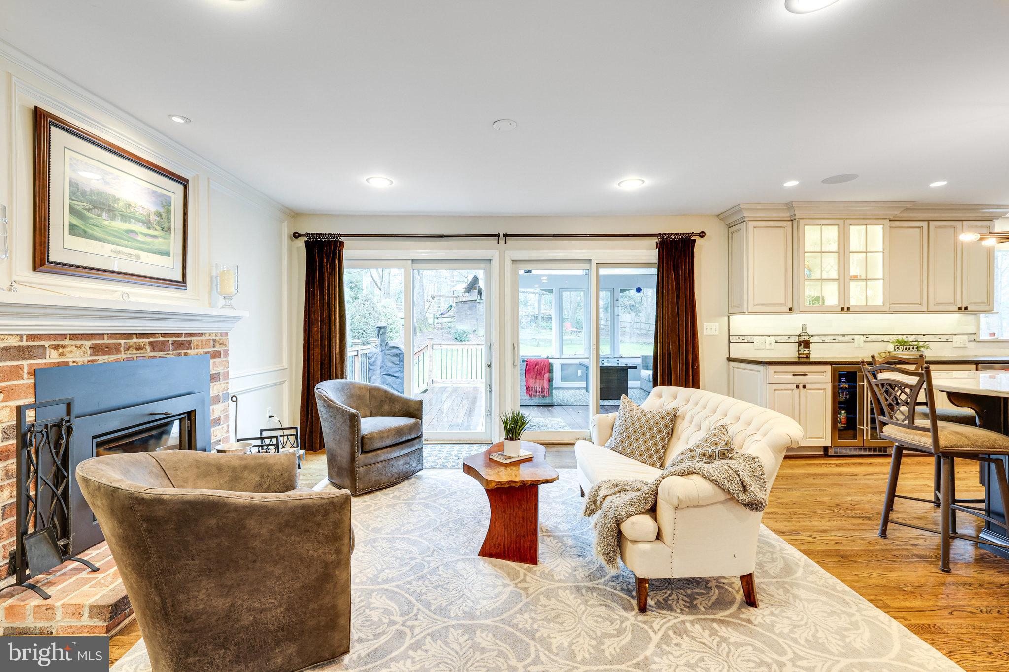 3200 Latigo Ct