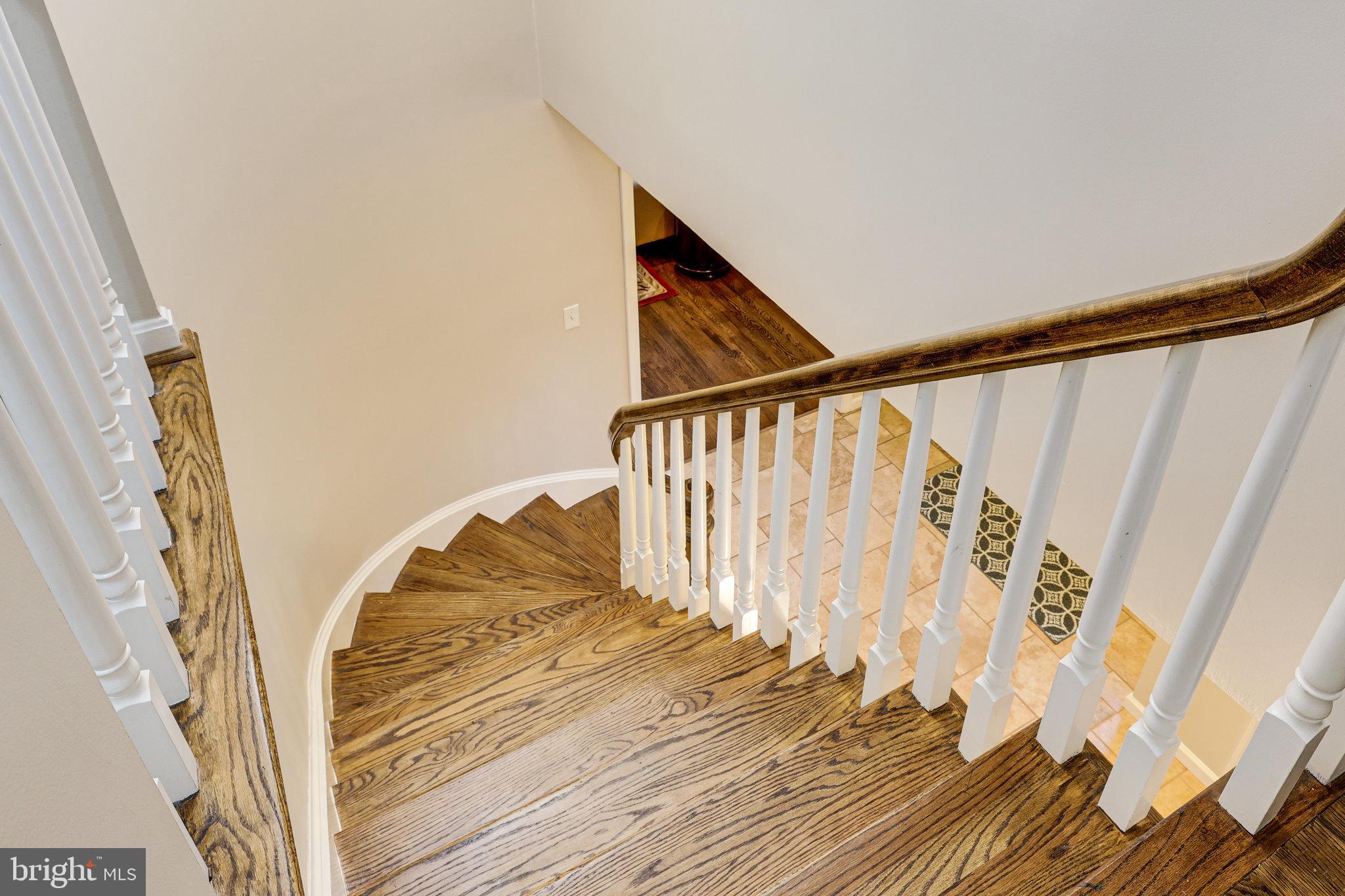 3200 Latigo Ct