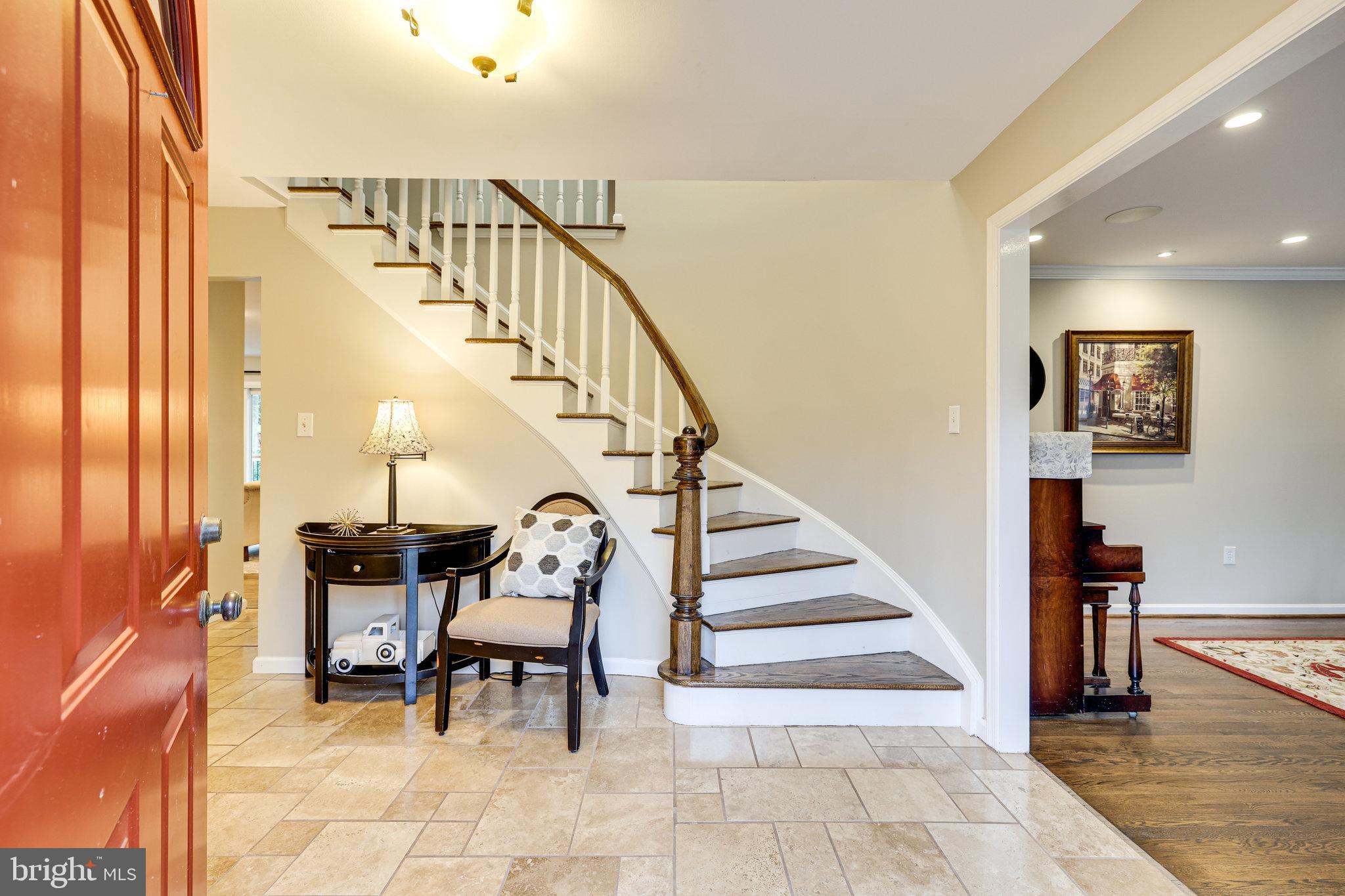 3200 Latigo Ct
