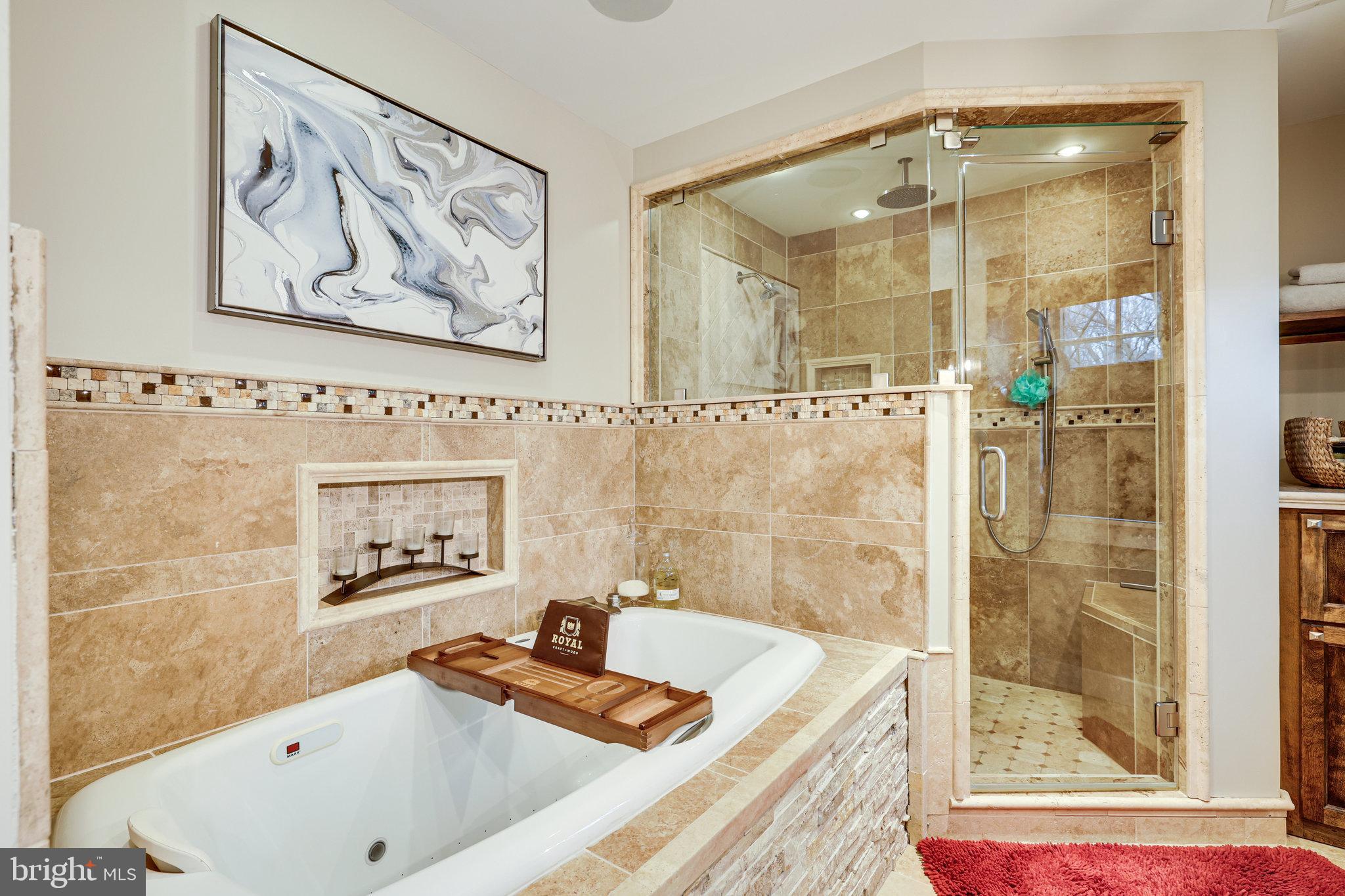 3200 Latigo Ct