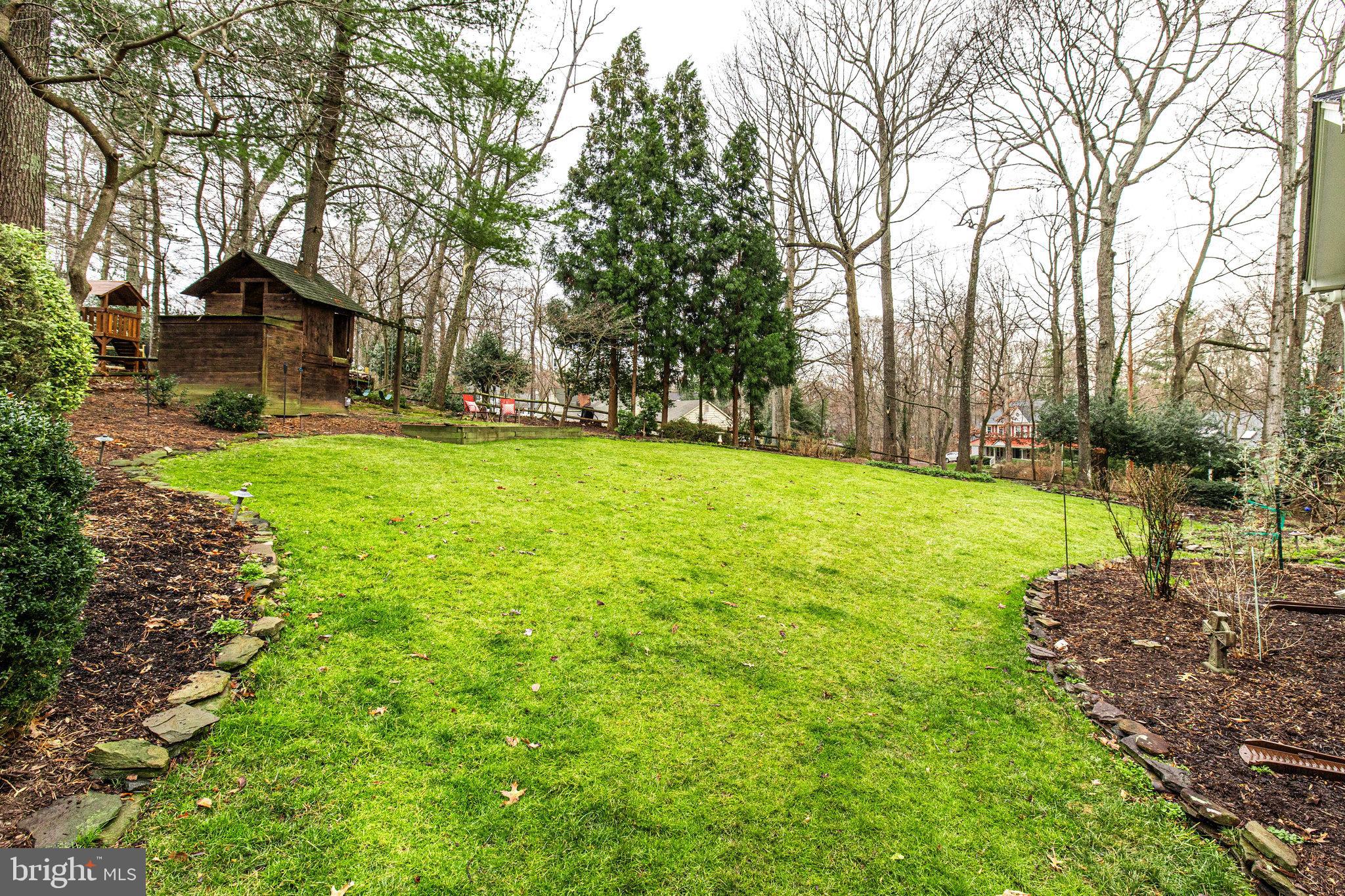 3200 Latigo Ct