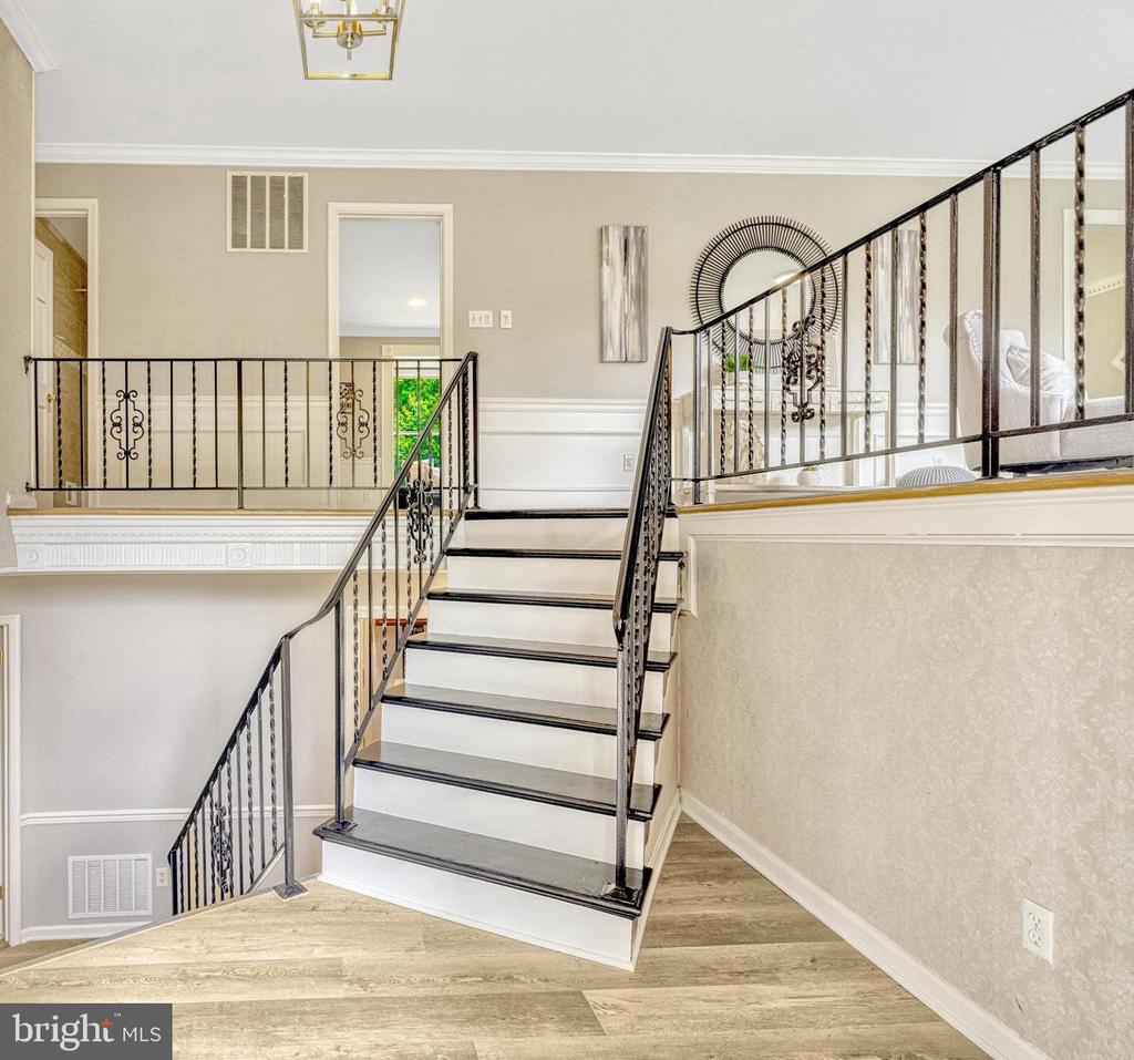 10313 Hunt Country Ln