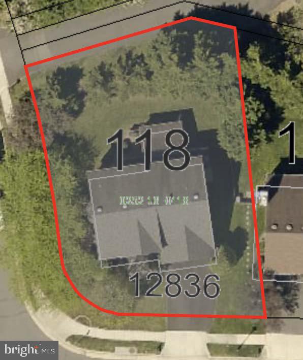 12836 Piney Point Pl