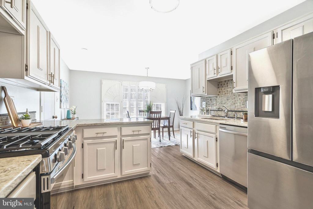 10200 Tamarack Dr