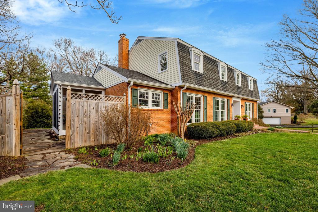 1709 JUMPER COURT
