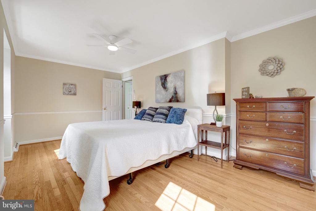 1709 JUMPER COURT