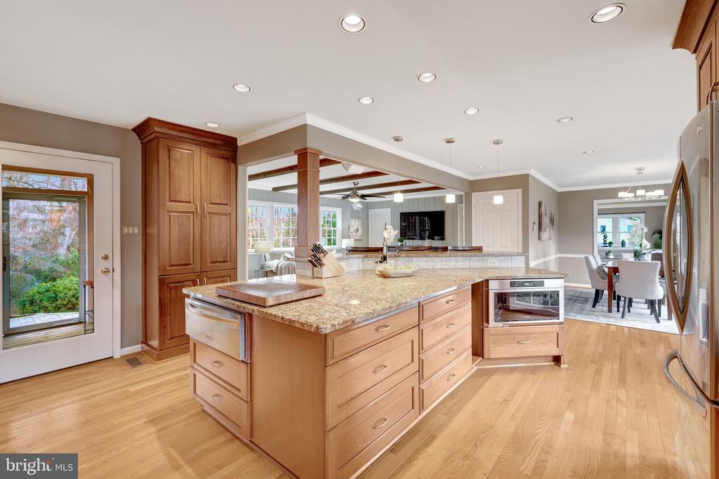 1709 JUMPER COURT