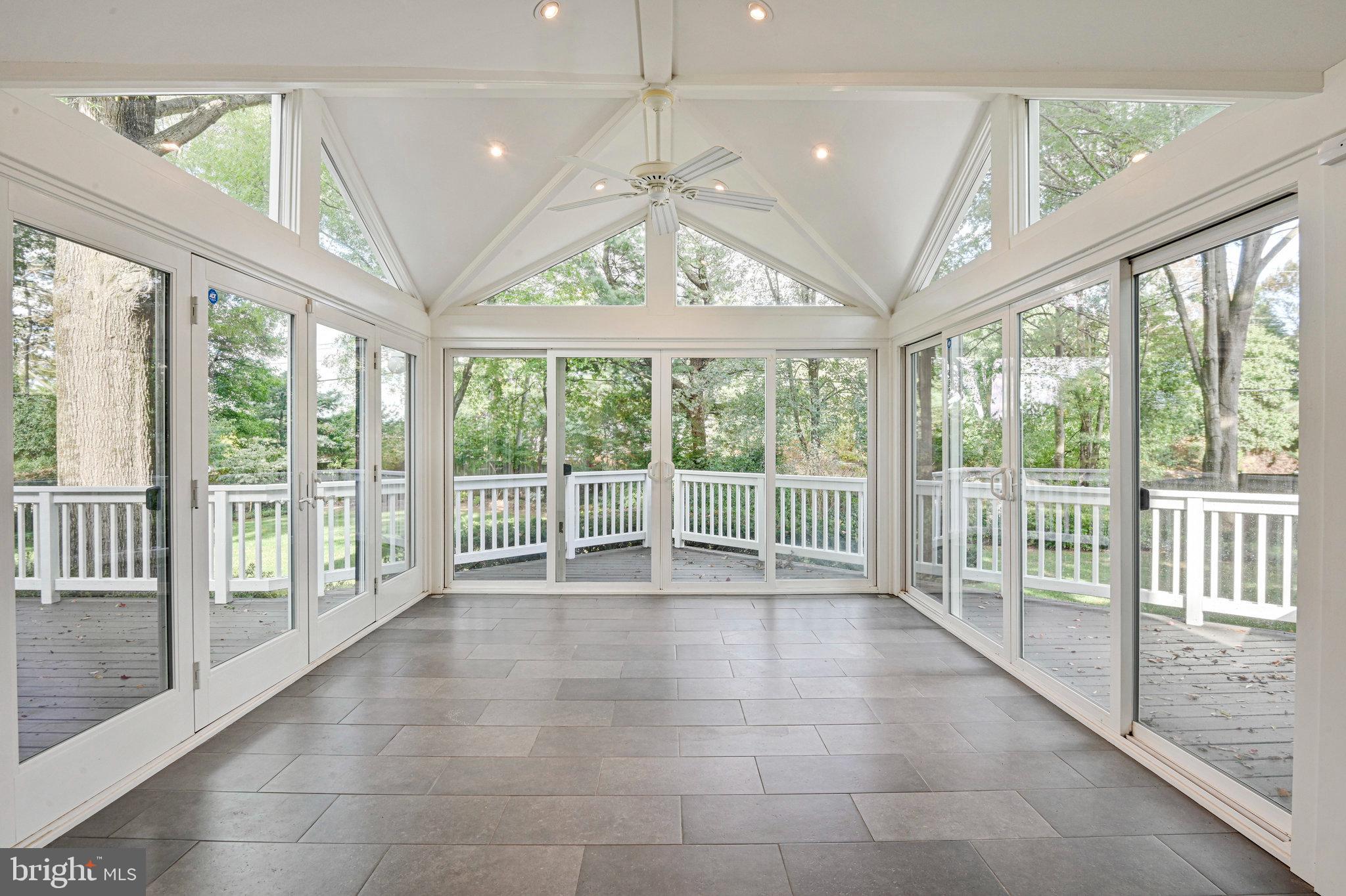 1817 CLOVERMEADOW DRIVE