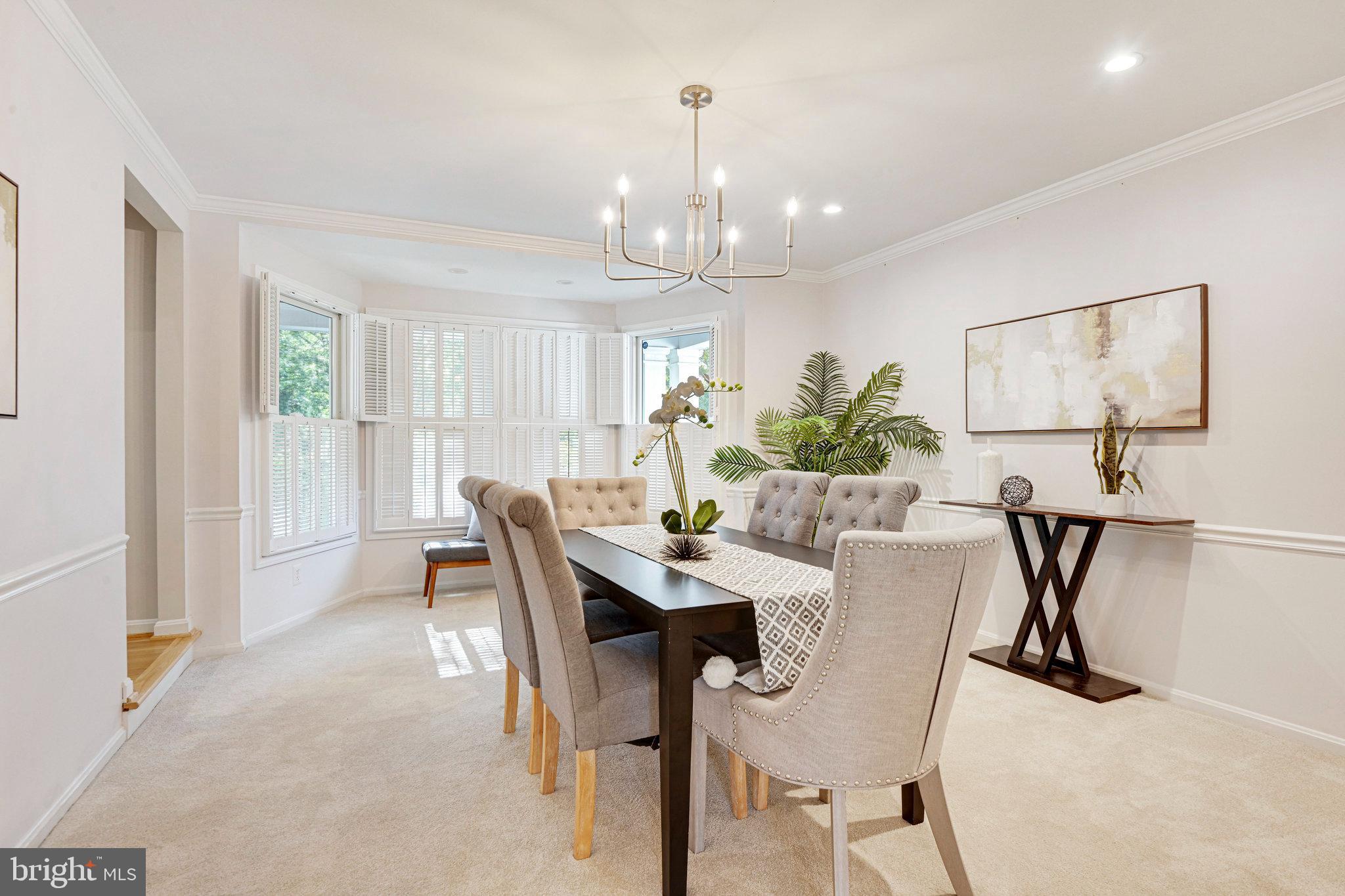 1817 CLOVERMEADOW DRIVE