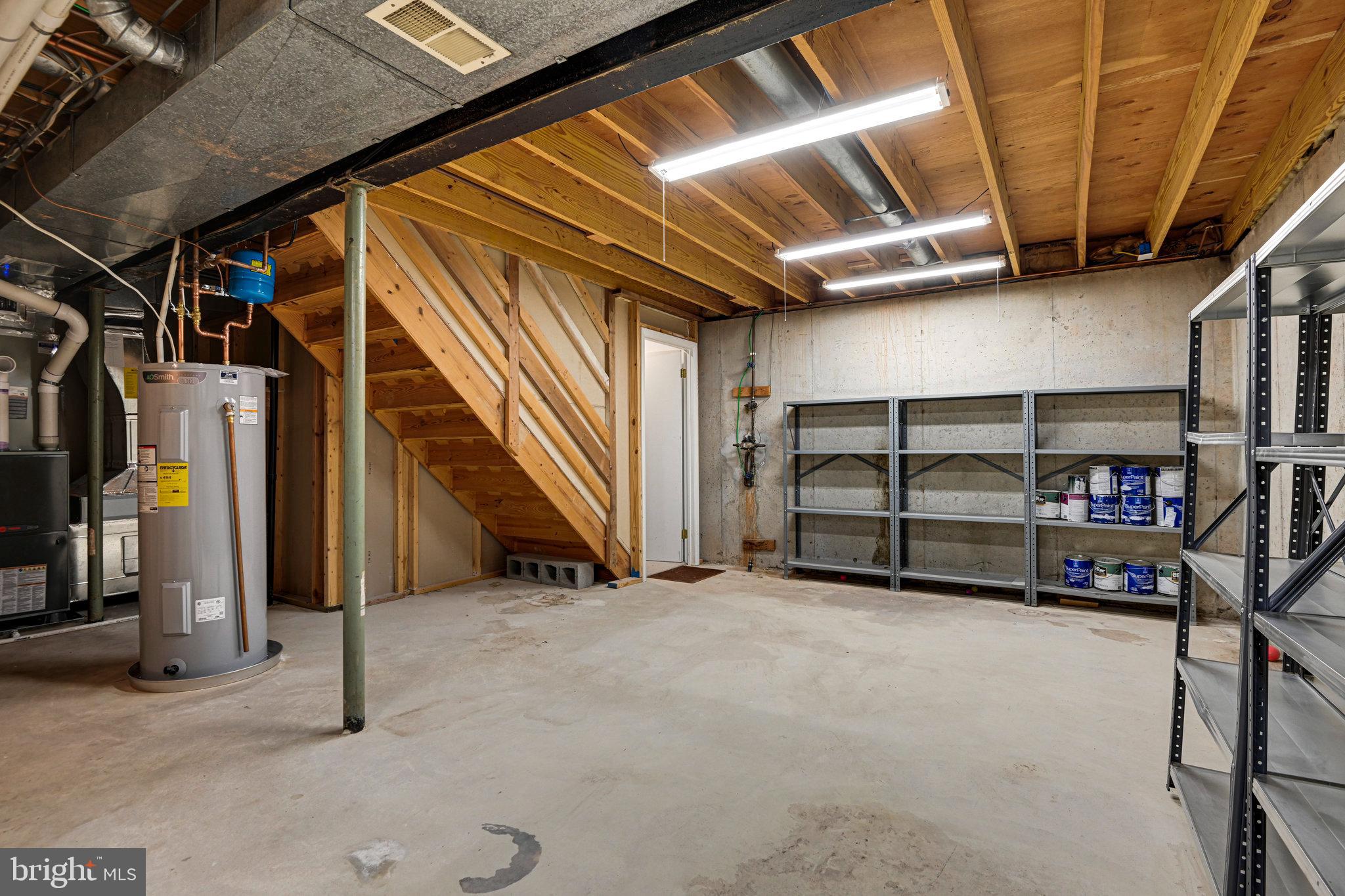 1817 CLOVERMEADOW DRIVE