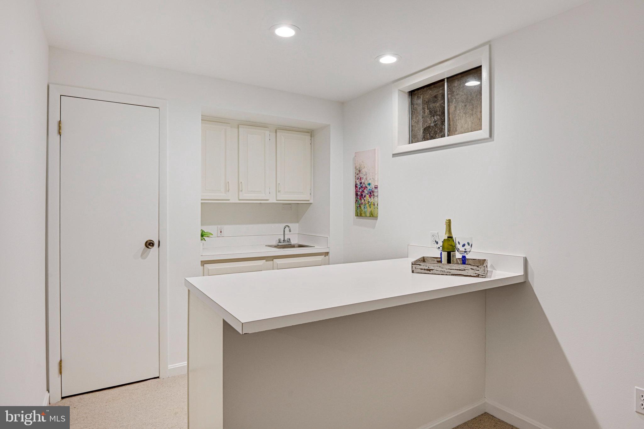 1817 CLOVERMEADOW DRIVE