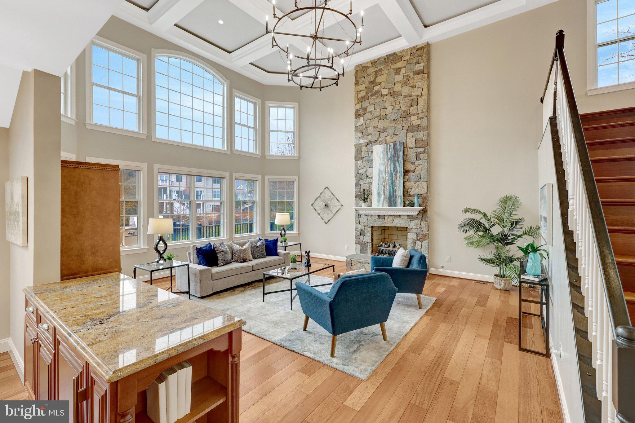 1710 DOVE POINT COURT