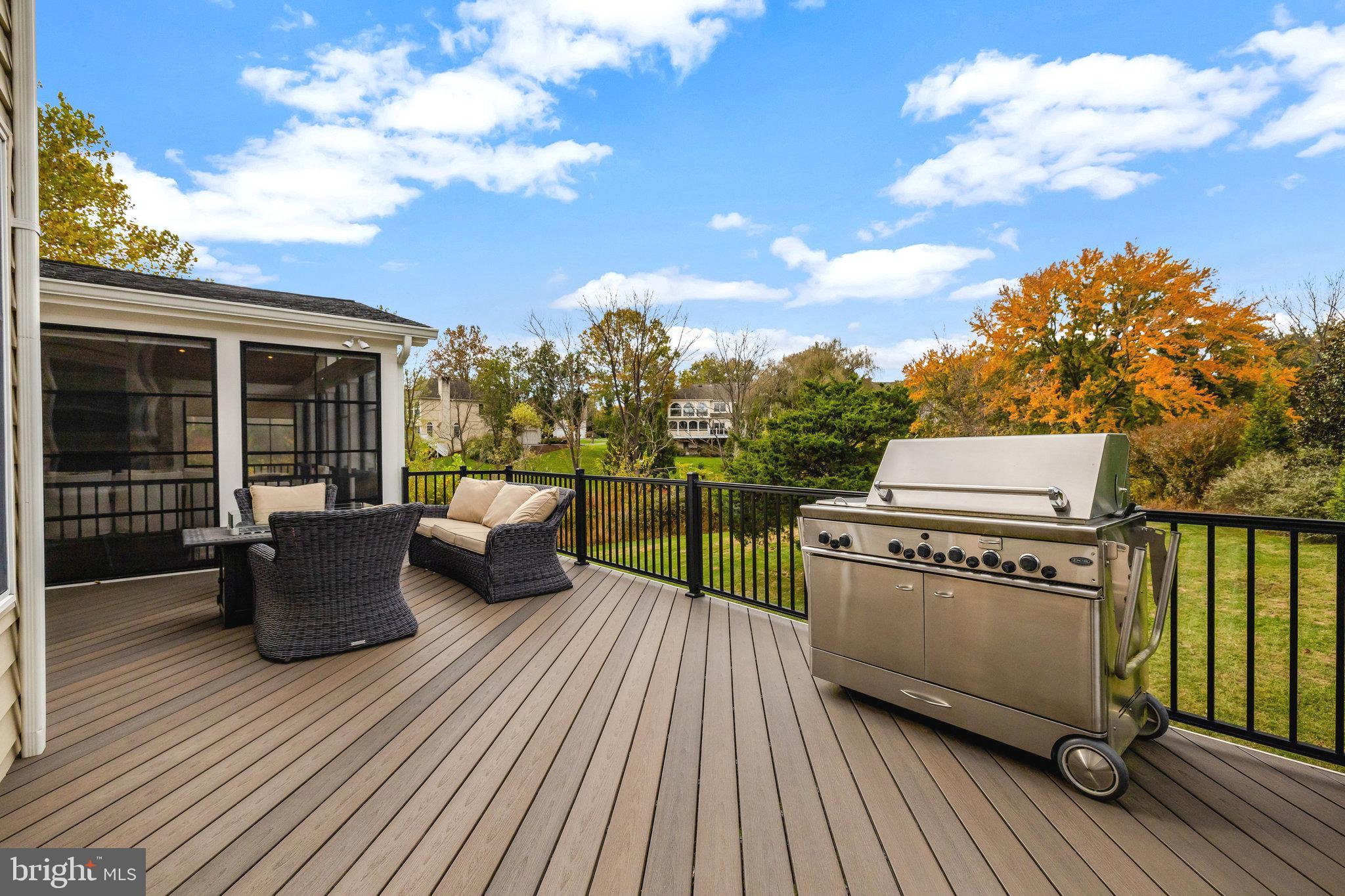 1710 DOVE POINT COURT