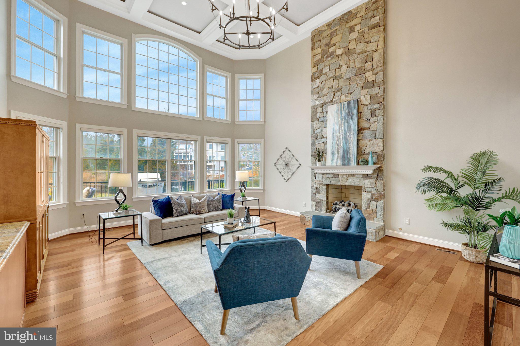 1710 DOVE POINT COURT