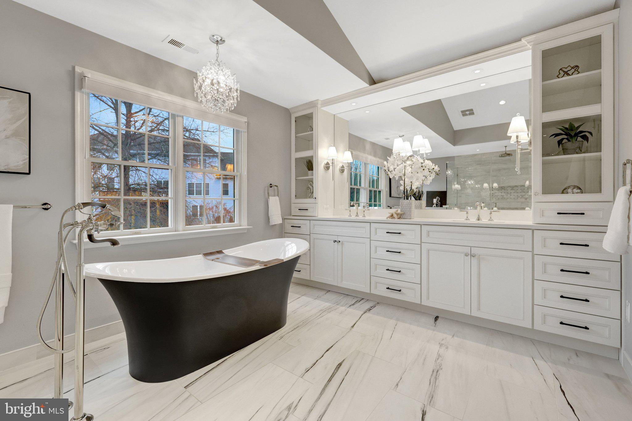 1710 DOVE POINT COURT