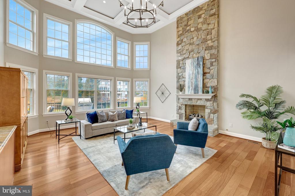 1710 DOVE POINT COURT