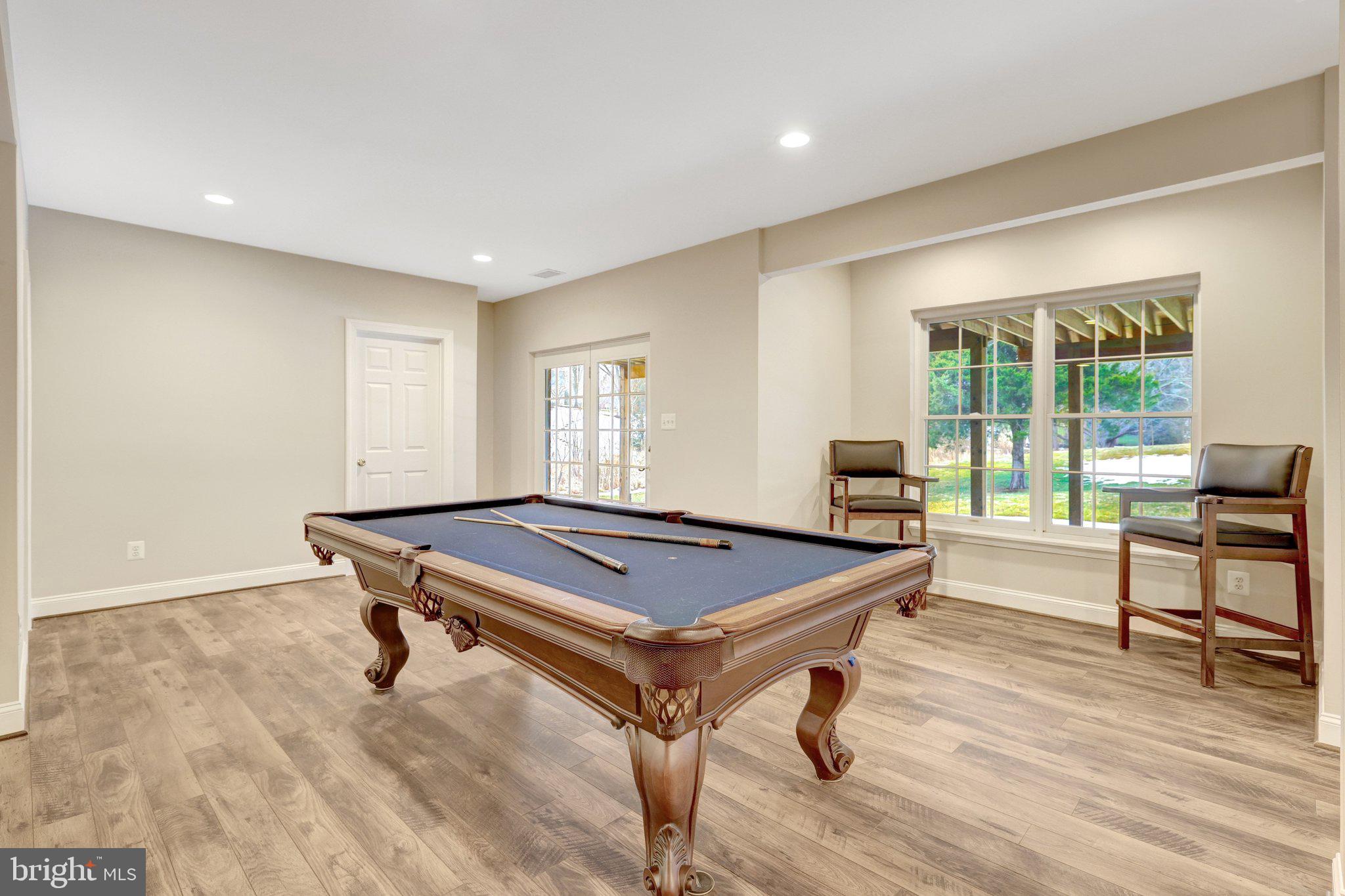 1710 DOVE POINT COURT