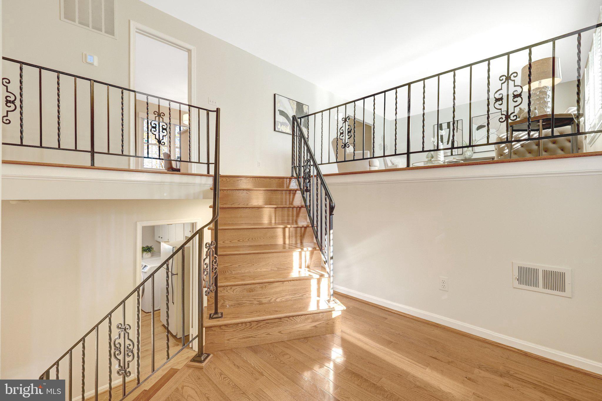 1700 HUNTS END COURT