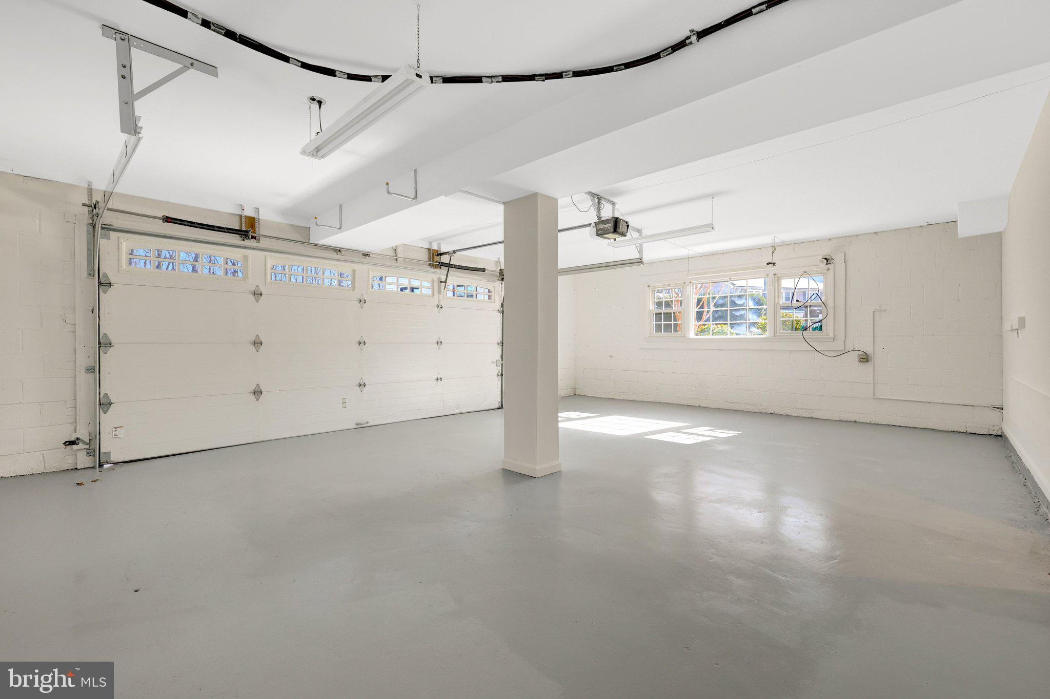 1700 HUNTS END COURT