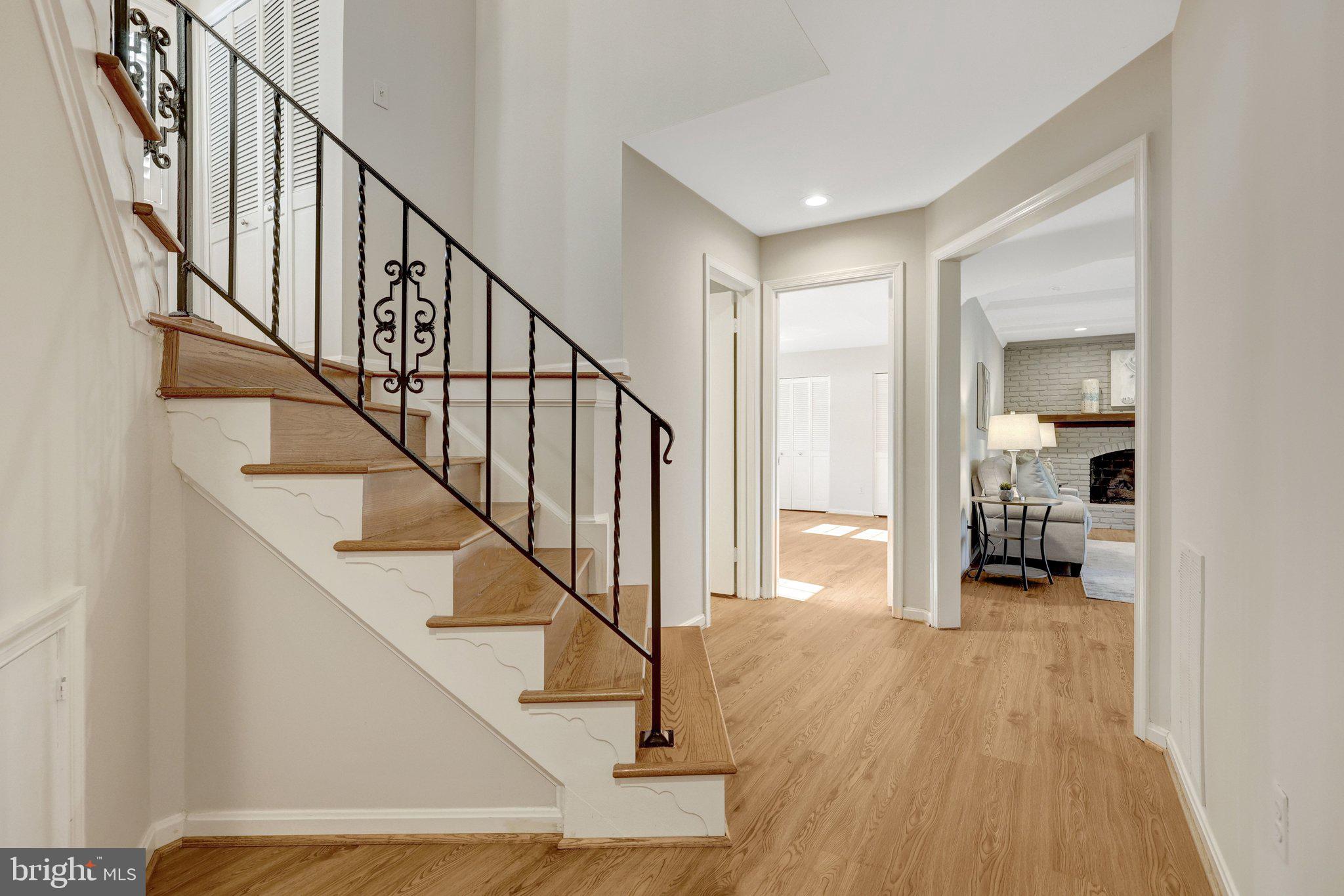 1700 HUNTS END COURT