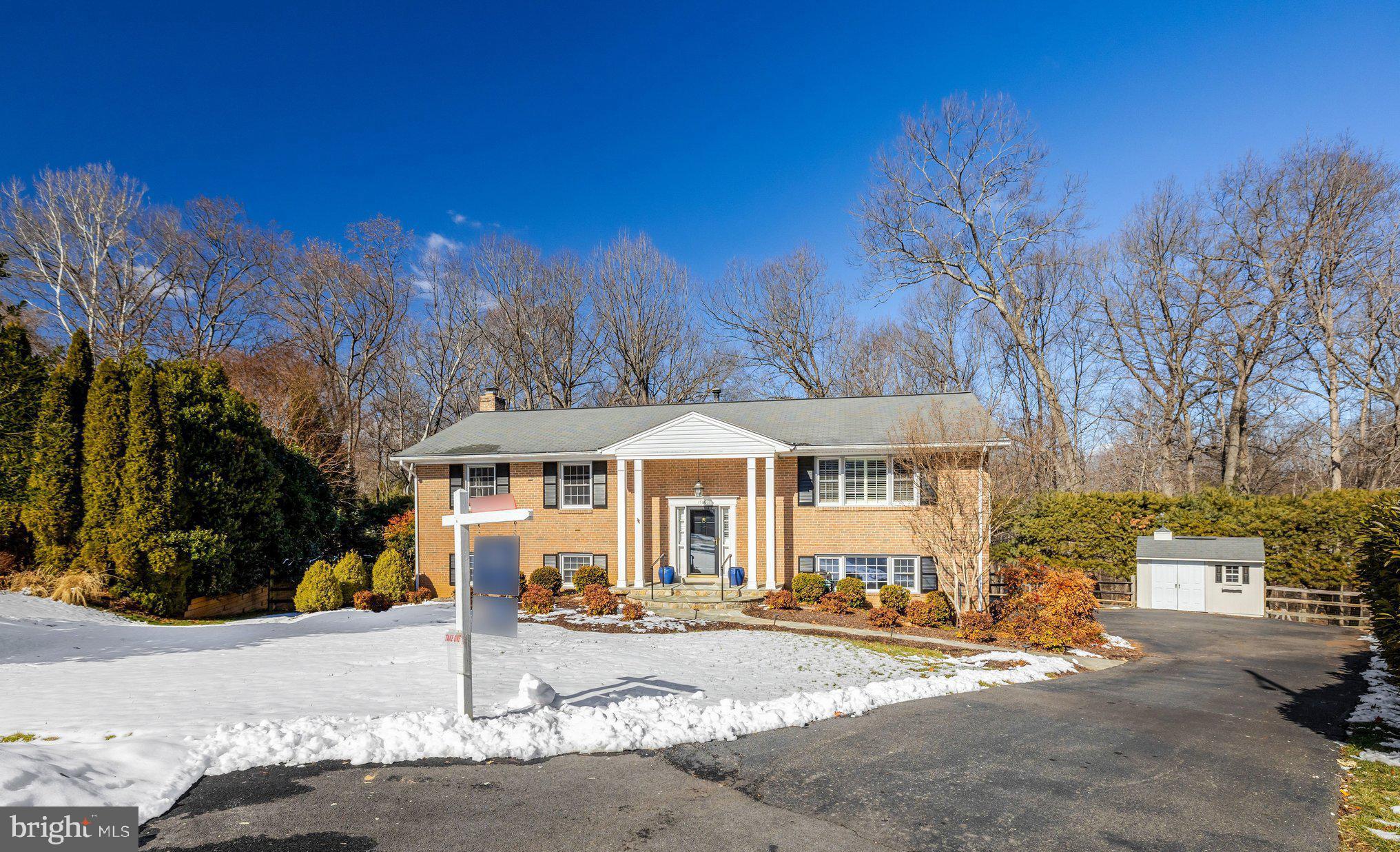 1700 HUNTS END COURT