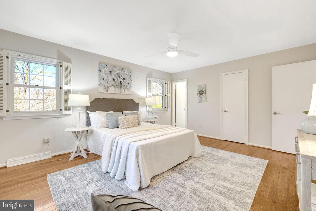 1700 HUNTS END COURT