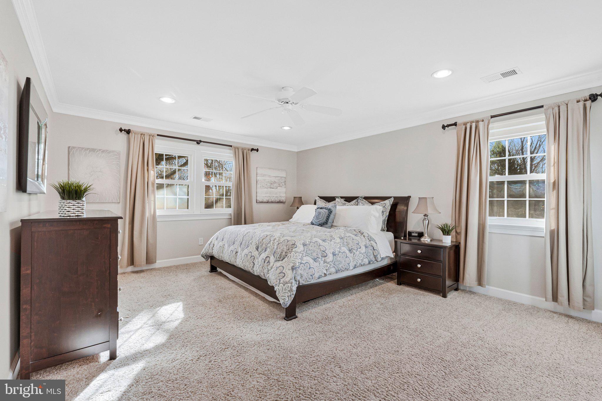 1714 SADDLE RIDGE COURT