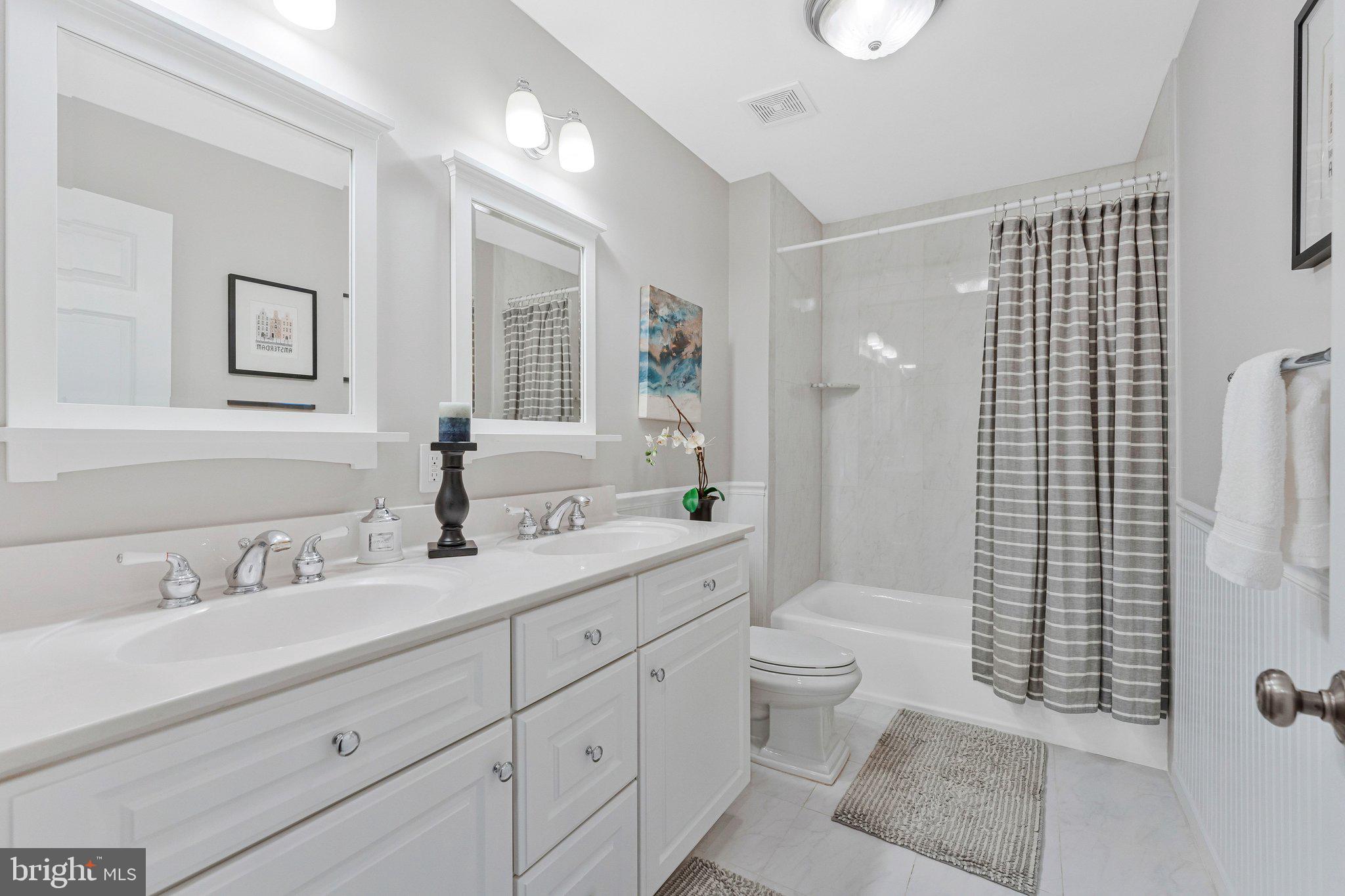 1714 SADDLE RIDGE COURT