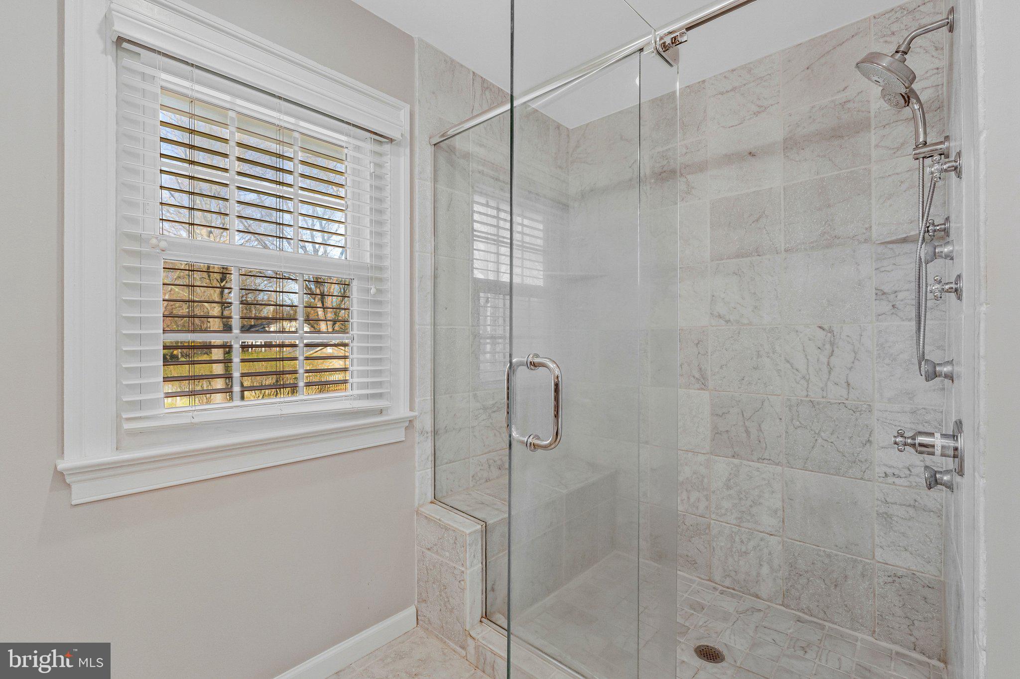 1714 SADDLE RIDGE COURT