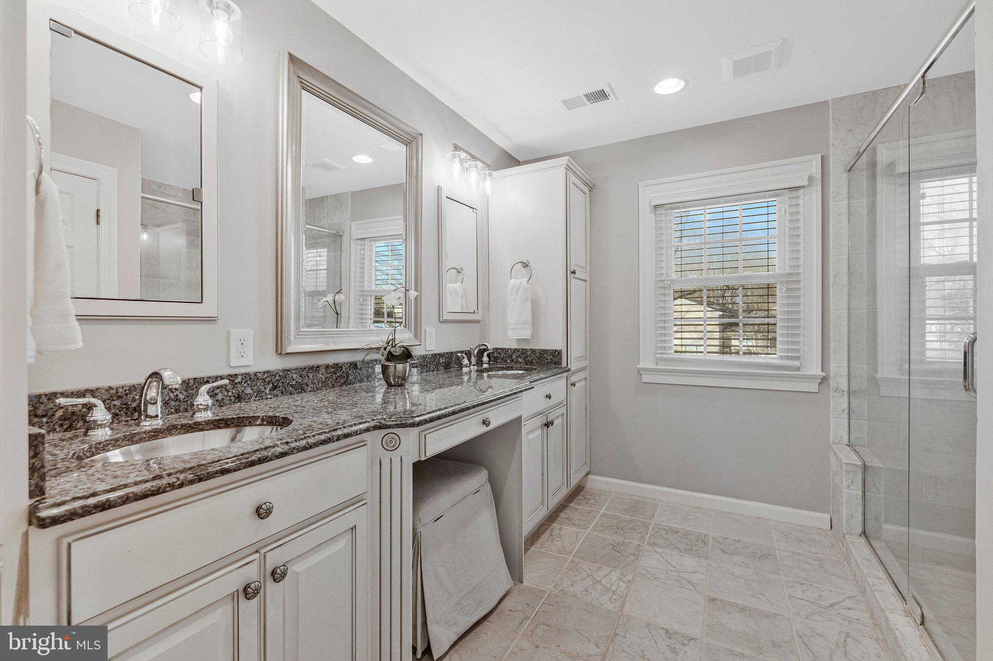 1714 SADDLE RIDGE COURT