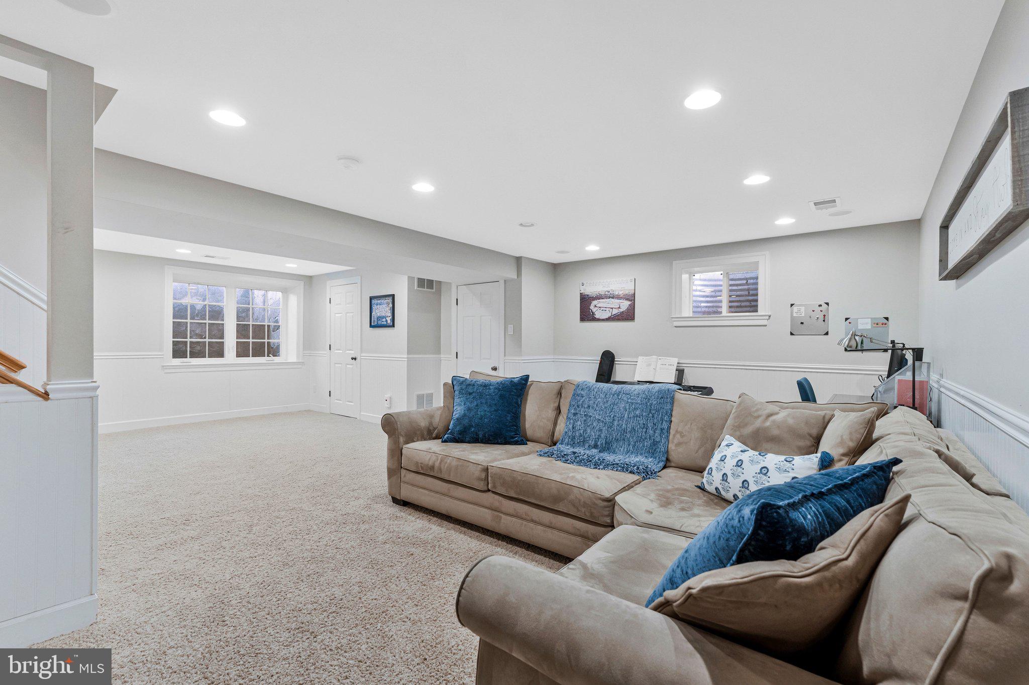 1714 SADDLE RIDGE COURT