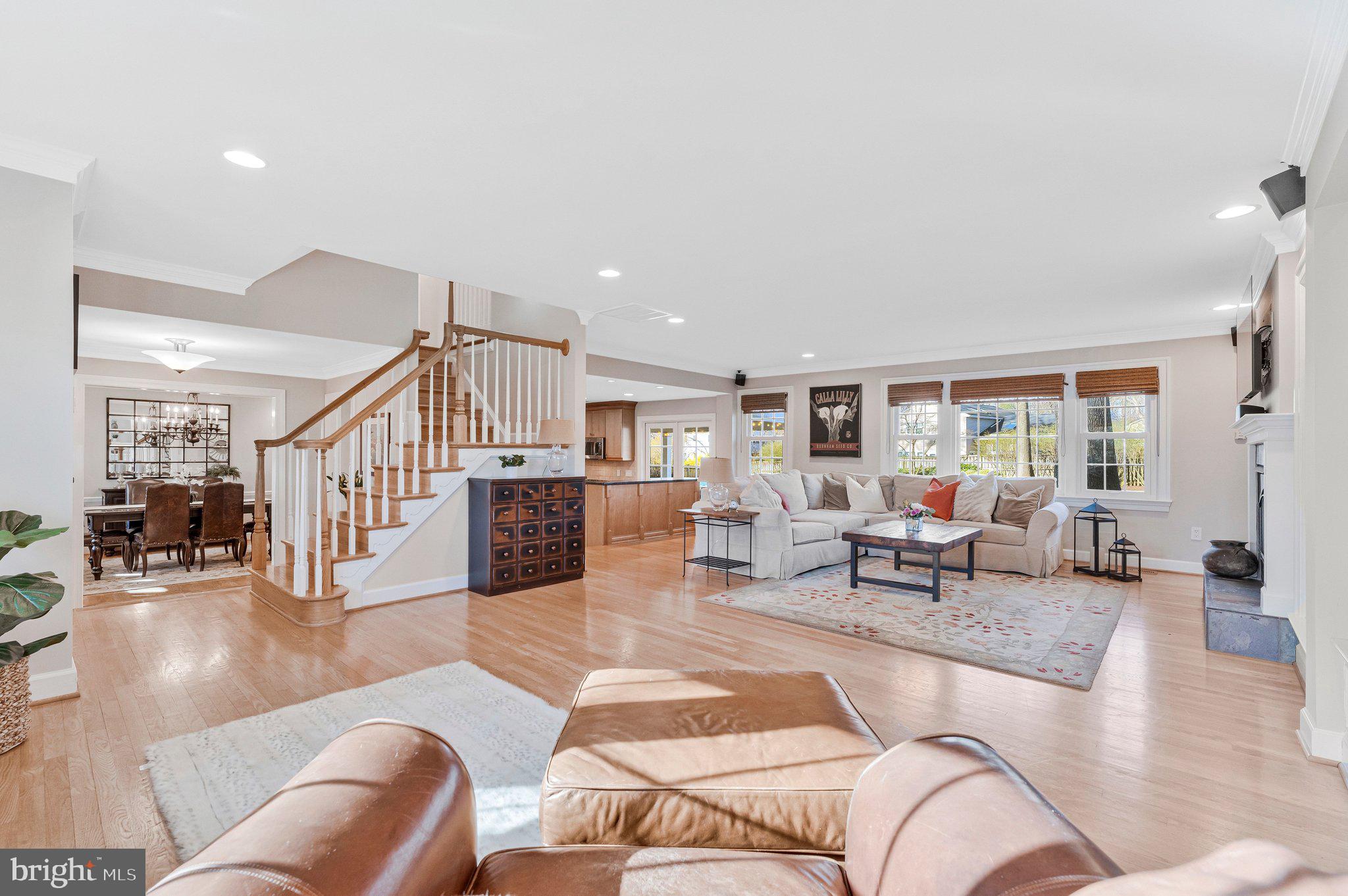 1714 SADDLE RIDGE COURT