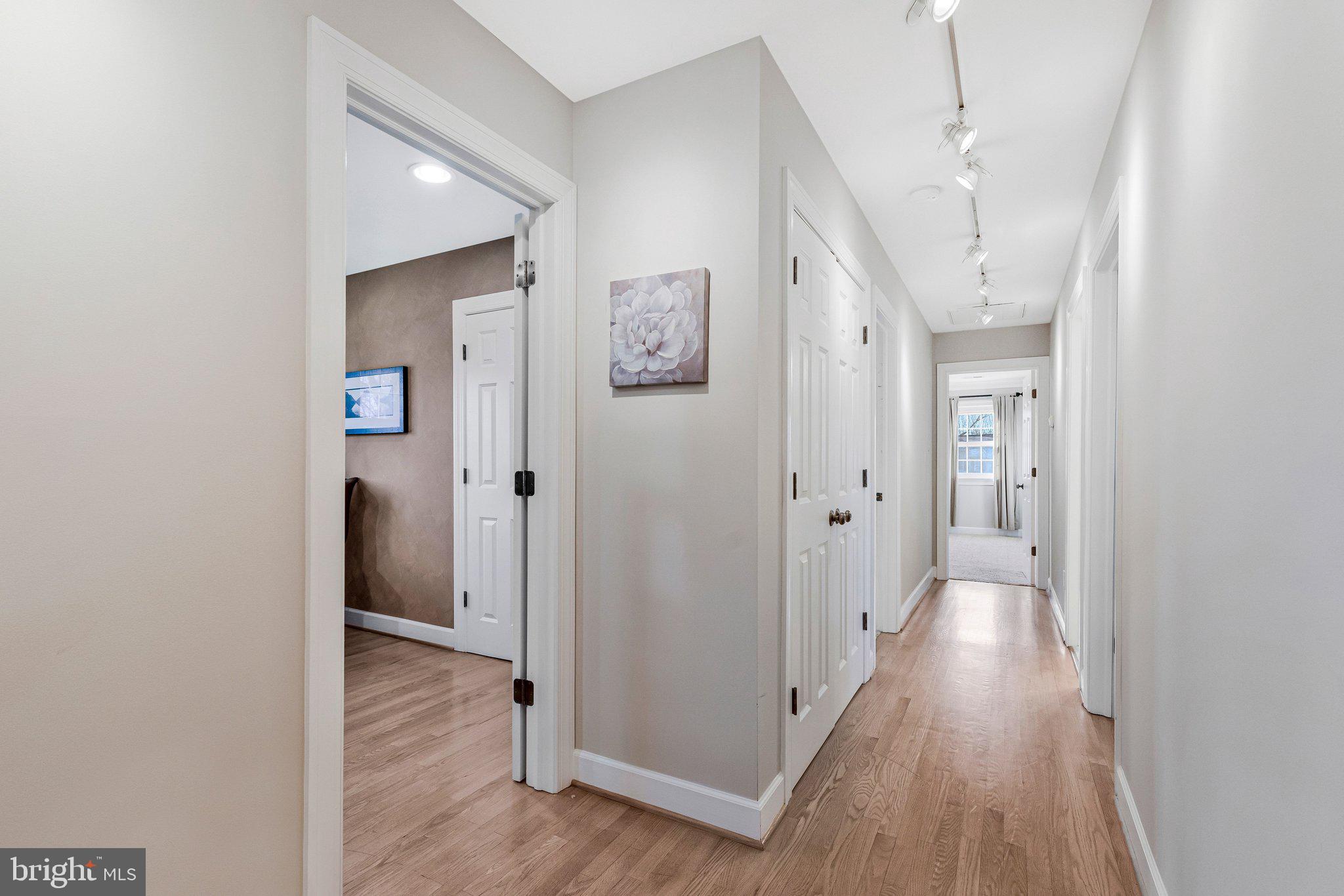 1714 SADDLE RIDGE COURT