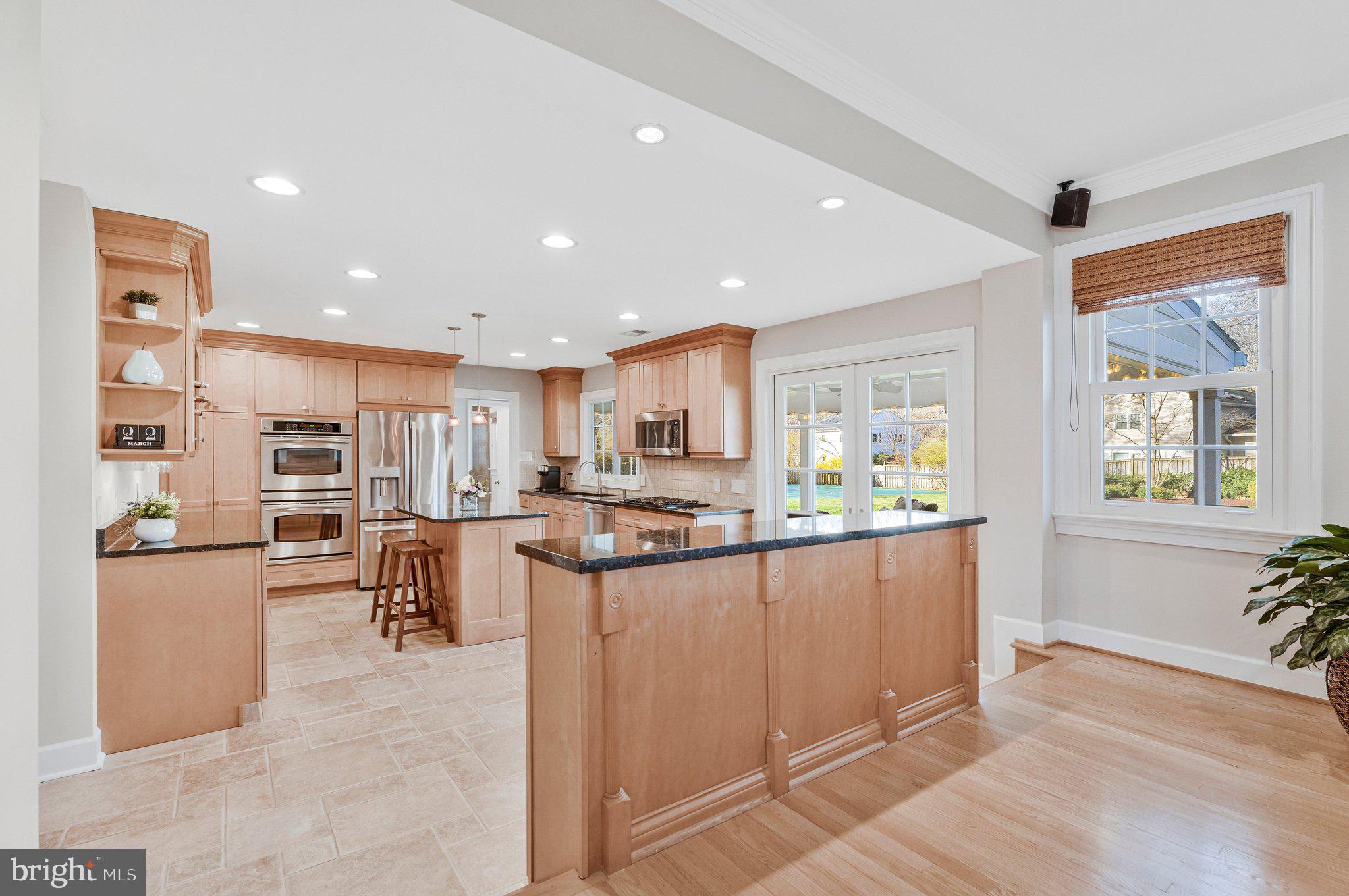 1714 SADDLE RIDGE COURT