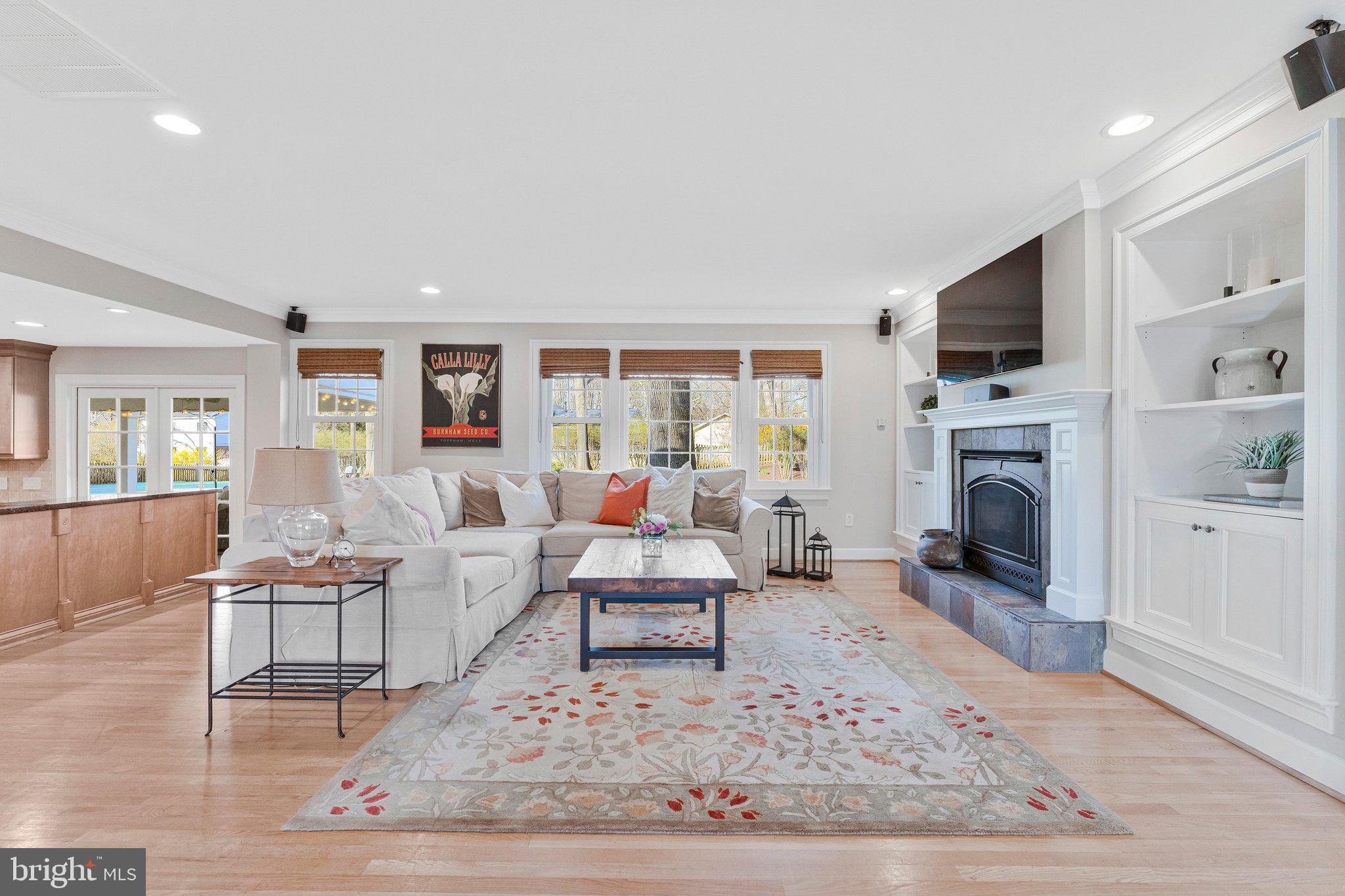 1714 SADDLE RIDGE COURT