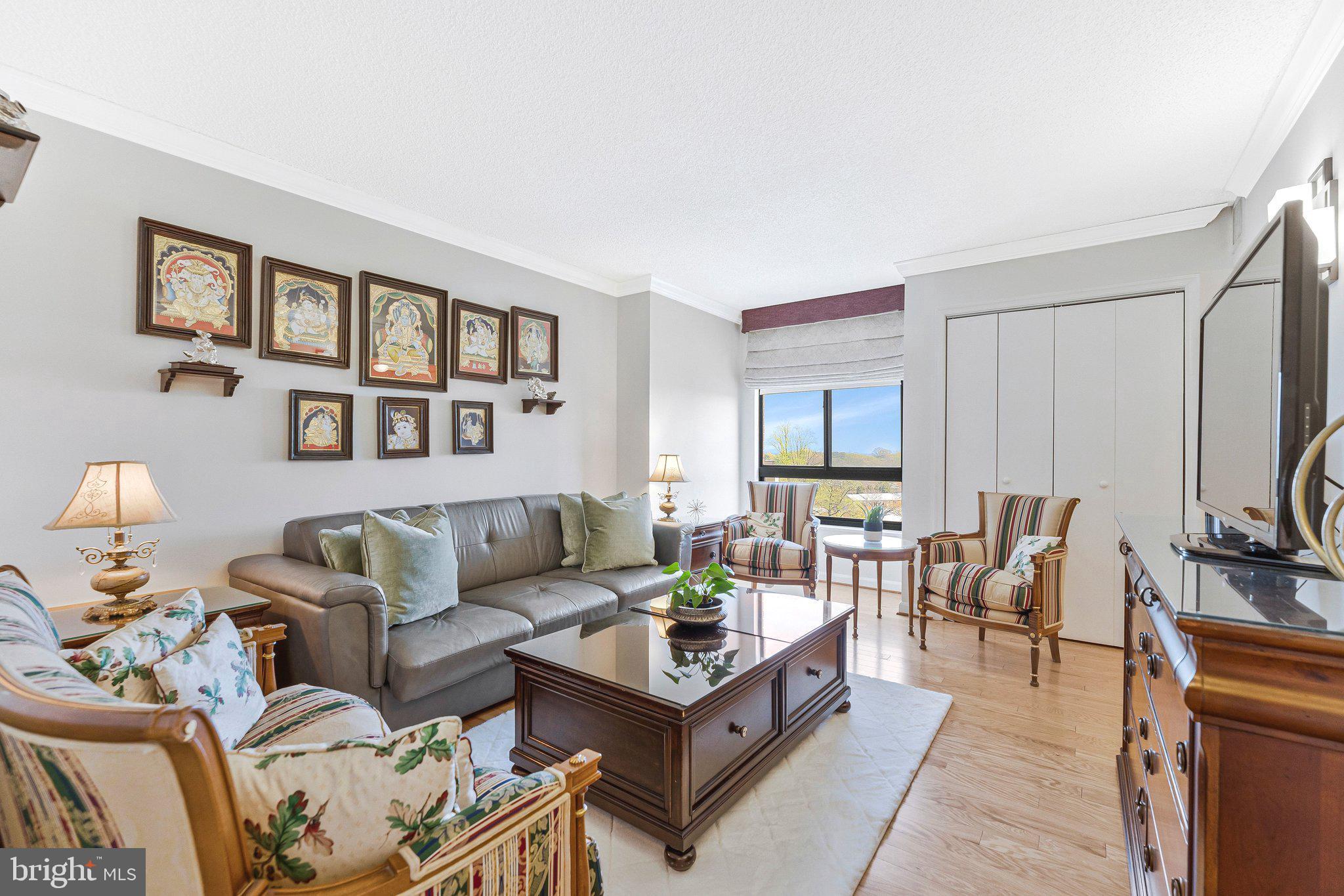 1800 OLD MEADOW ROAD 713