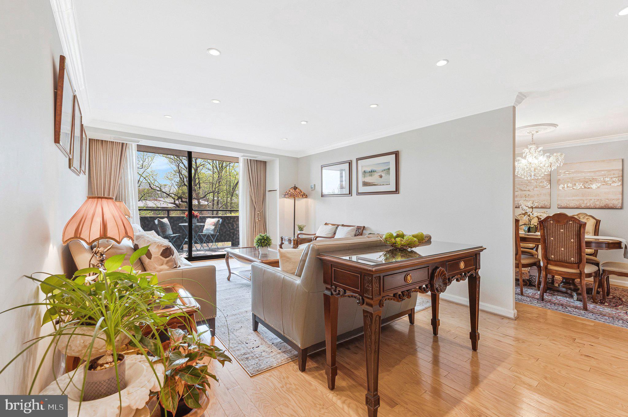 1800 OLD MEADOW ROAD 713