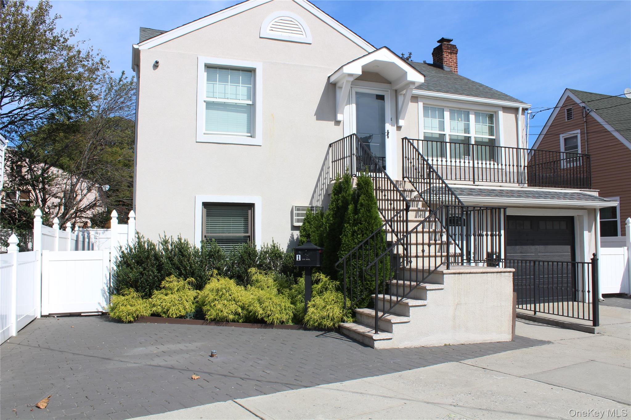 3157 Waterbury Avenue Unit: 1