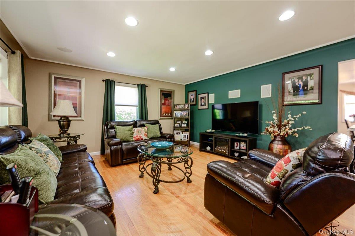185 Jefferson Avenue