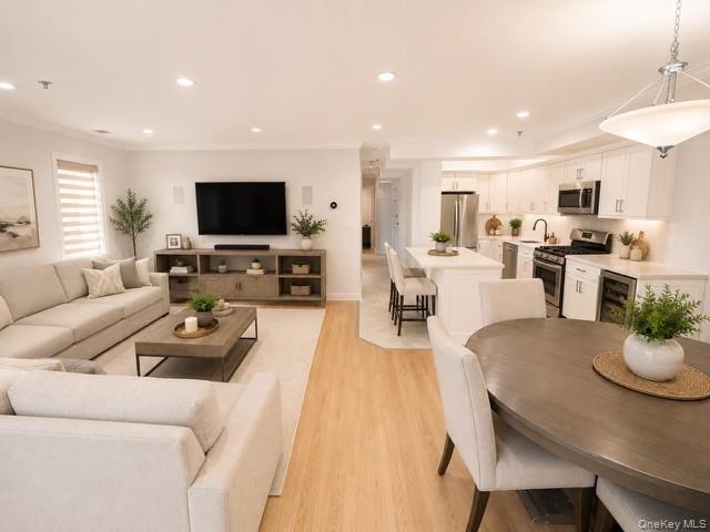1404 Outlook Avenue Unit: 1