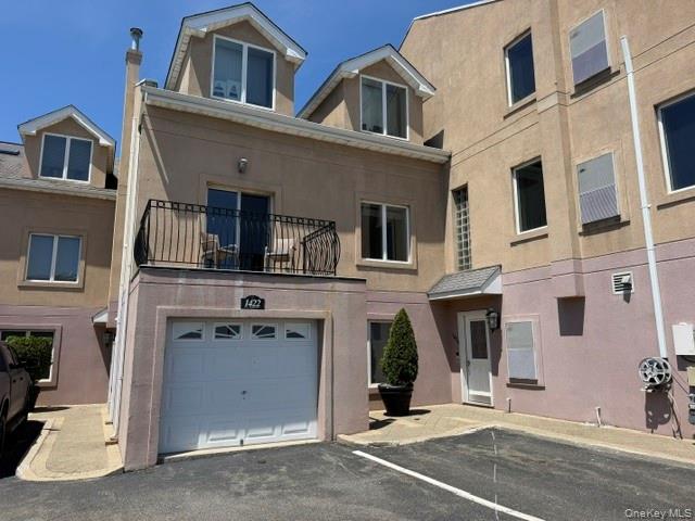 1422 Outlook Avenue Unit: 2