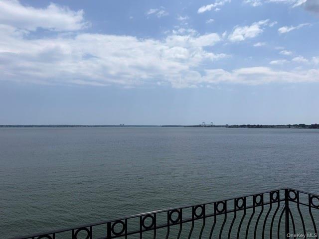 1432 Outlook Avenue Unit: 3