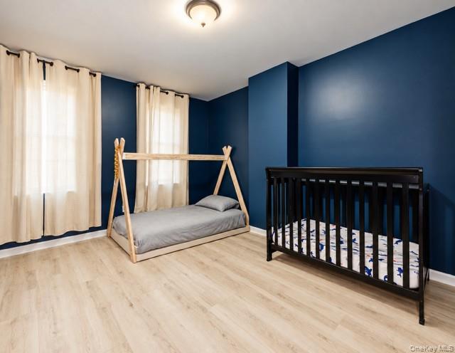 1321 Balcom Avenue Unit: 1
