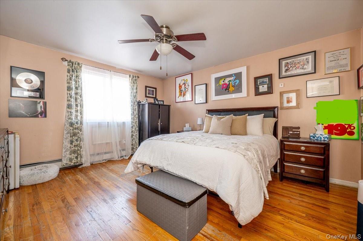 2873 Roebling Avenue