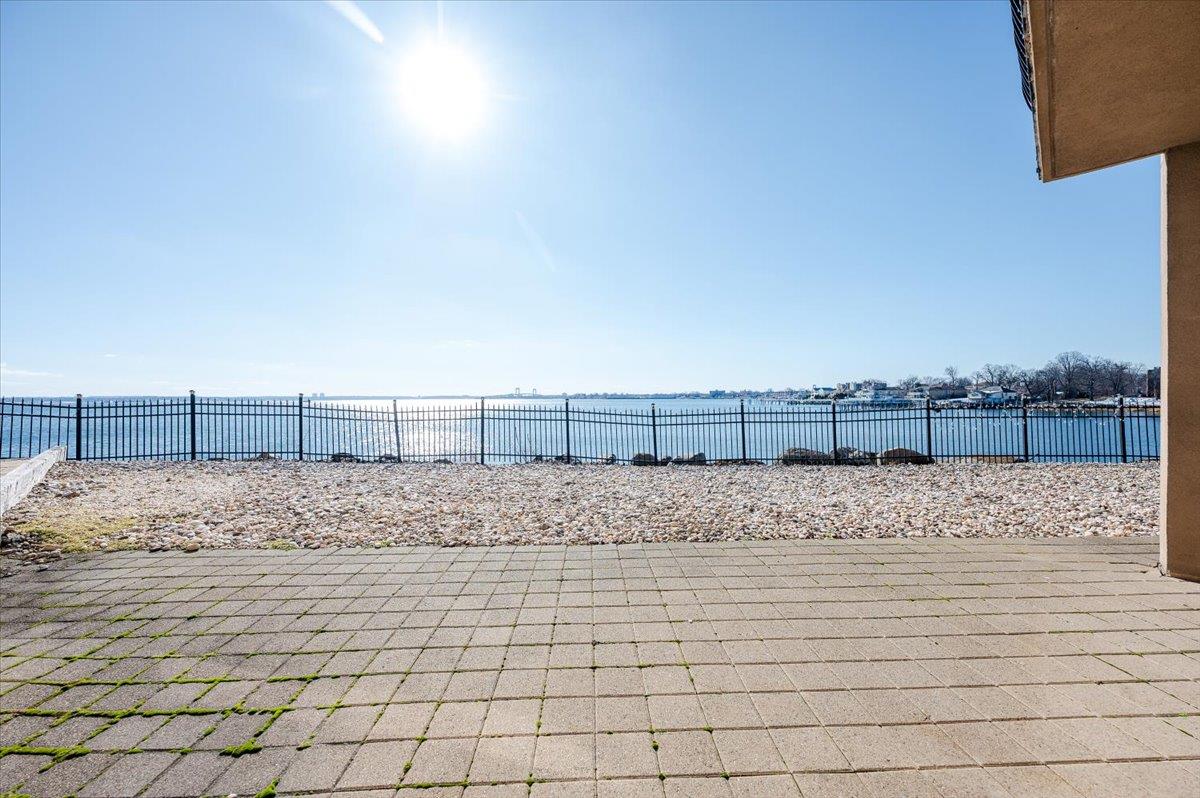 1432 Outlook Avenue Unit: 1