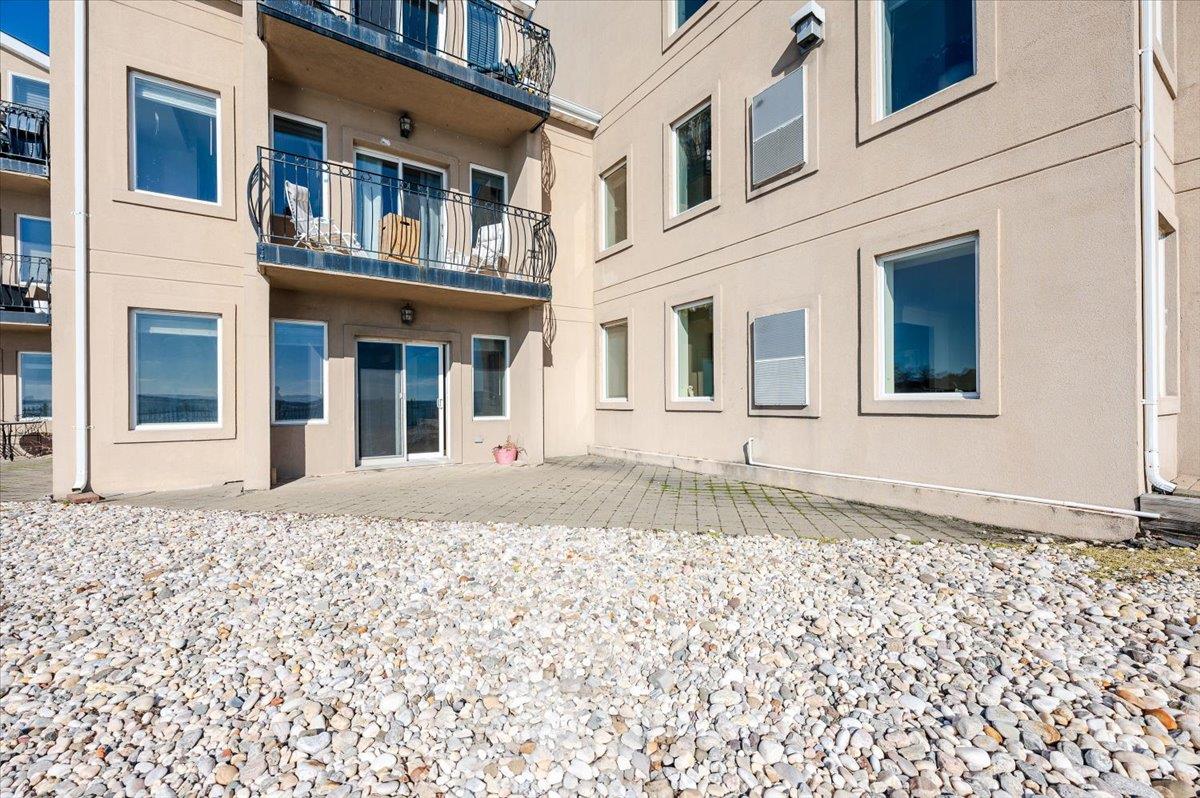 1432 Outlook Avenue Unit: 1