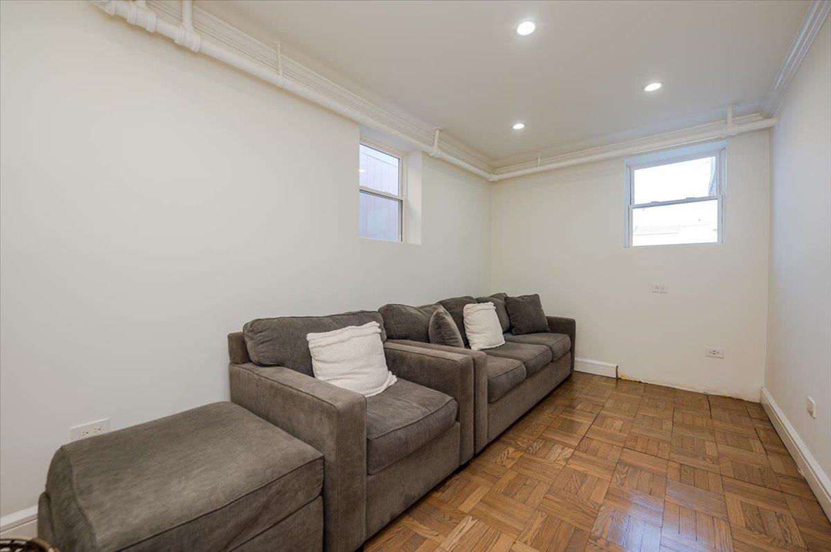 1846 Williamsbridge Road