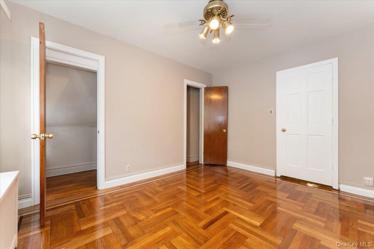 3183 Waterbury Avenue