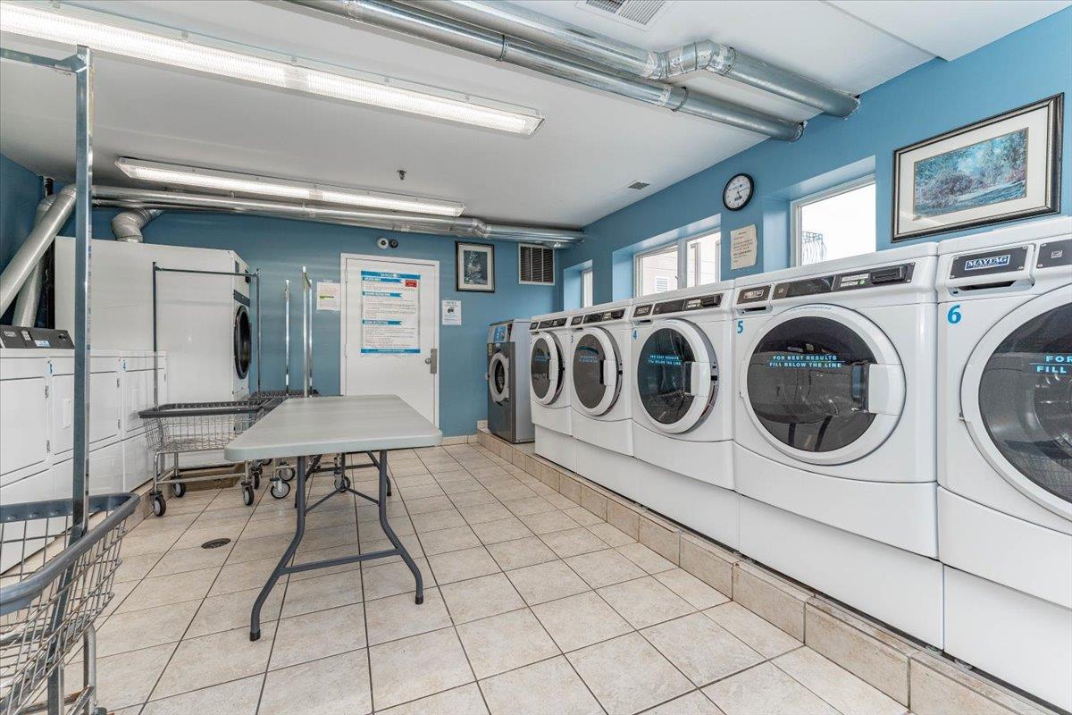 1432 Outlook Avenue Unit: 2