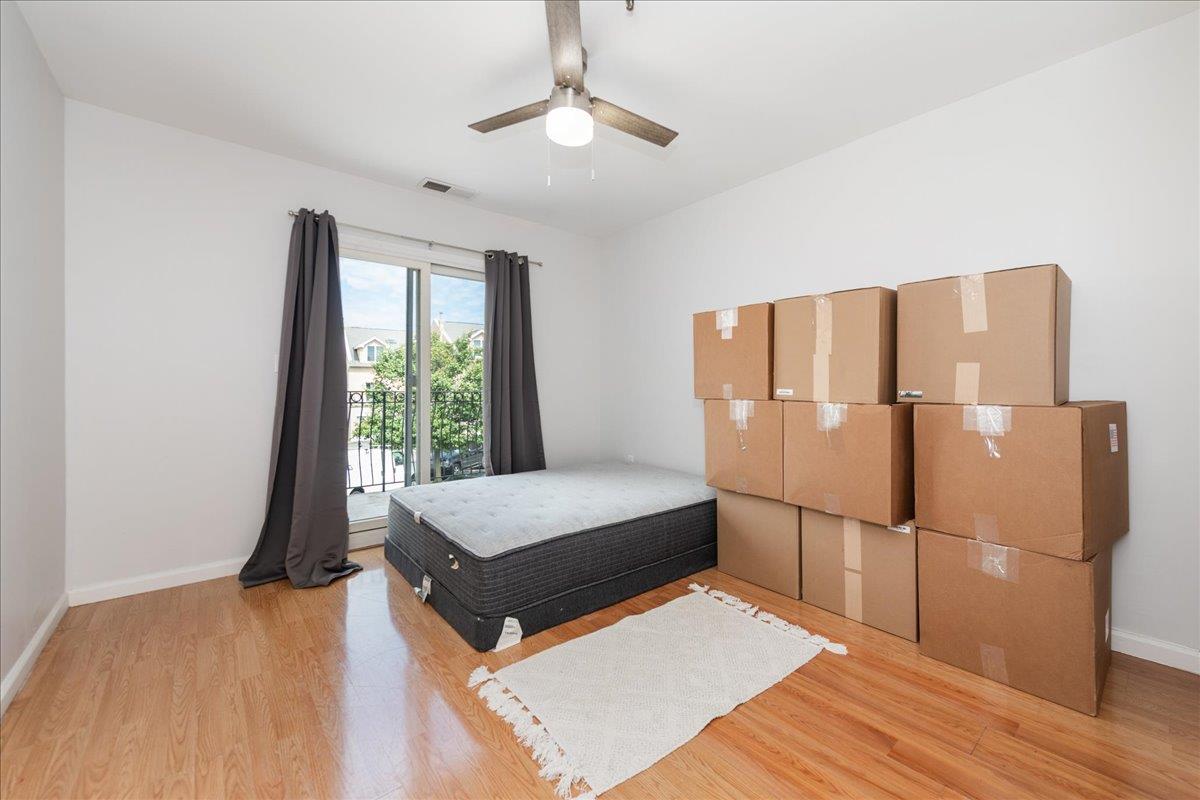 1432 Outlook Avenue Unit: 2